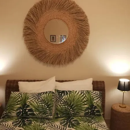 Hyper Et Calme, A 5 Metres De Monaco Apartment *