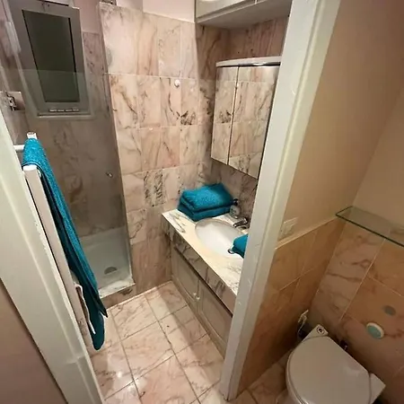 Apartment Hyper Et Calme, A 5 Metres De Monaco *